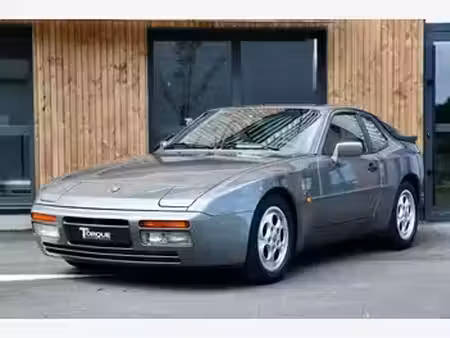 Porsche 944 Turbo 2.5 220