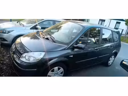 Renault Scénic 1.9 dCi 130