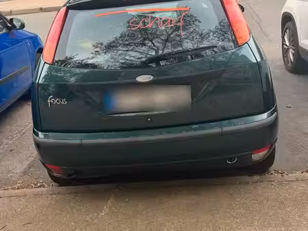 Ford Focus 1.6 100