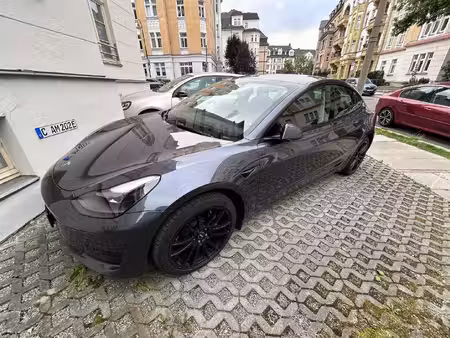 Tesla Model 3 Standard Plus 283