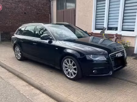 Audi A4 2.0 TFSI S line