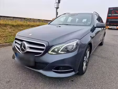 Mercedes-Benz Classe E E 350 V6 3.0 CDI 258 4Matic