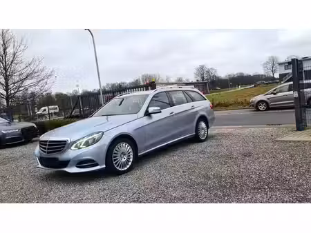 Mercedes-Benz Classe E E 250 2.0 211