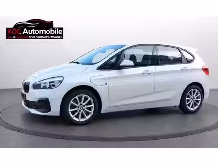BMW Série 2 218i 1.5 136
