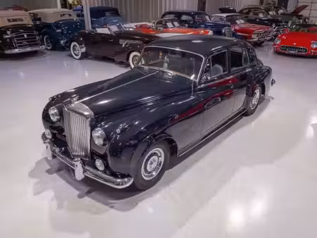 Bentley S2 
