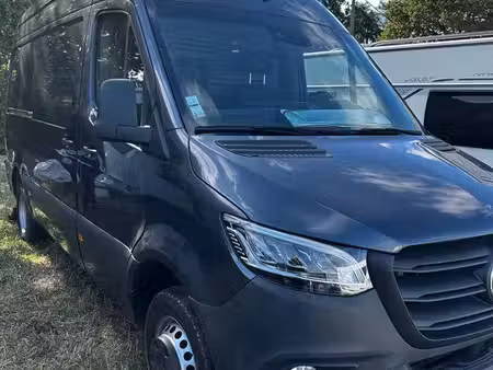 Mercedes-Benz Sprinter 190
