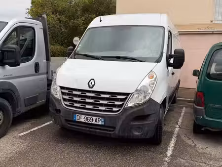 Renault Master 2.3 dCi 125
