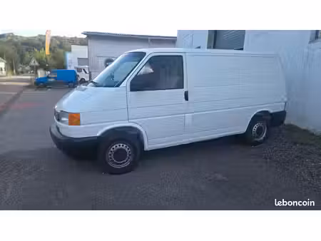 Volkswagen Transporter T4 2.5 TDI 102