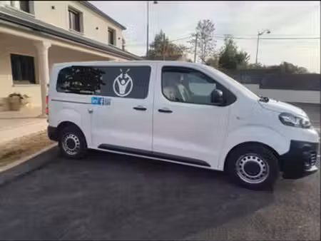 Citroën Jumpy 1.5 HDi 120 Blue