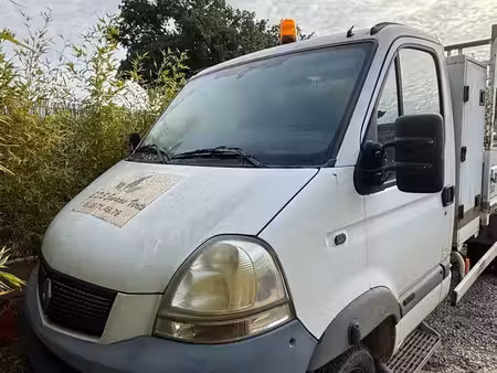 Renault Mascott V6 3.0