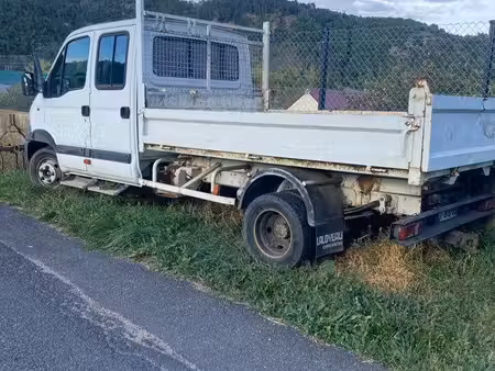 Renault Mascott V6 3.0
