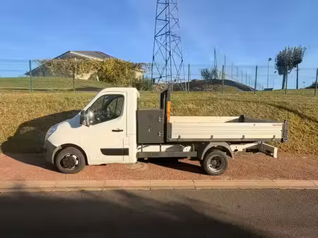 Renault Master 2.3 dCi 125