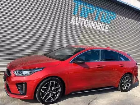 Kia Ceed 1.6 CRDi 136 GT Line