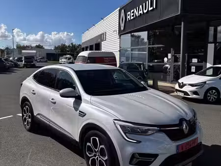 Renault Arkana E-Tech 1.6 145 Techno