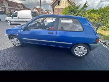 Renault Clio 1.4 73