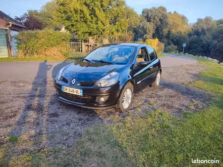 Renault Clio 1.2 TCe 100 Initiale