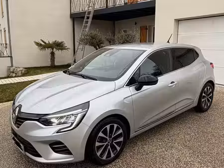 Renault Clio E-Tech 1.6 145 Intens