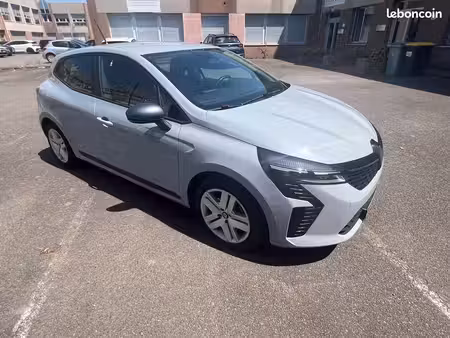 Renault Clio E-Tech 1.6 145 Evolution