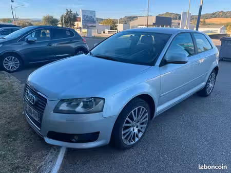 Audi A3 1.6 TDI 105 Ambition Luxe