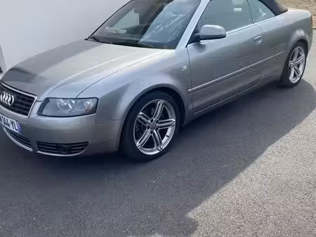 Audi A4 V6 3.0 220