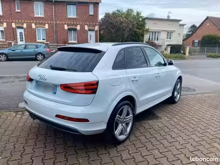 Audi Q3 2.0 TDI 140 S line