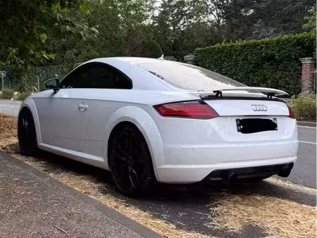 Audi TT S line