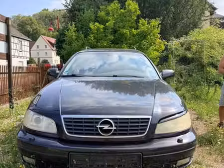 Opel Omega Break
