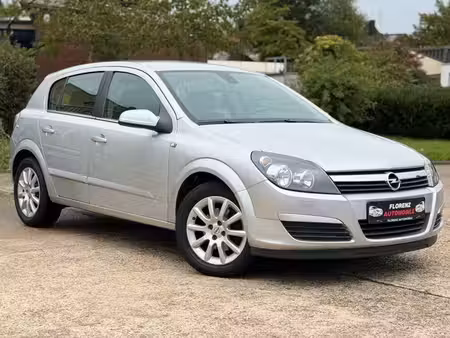 Opel Astra 1.4 90