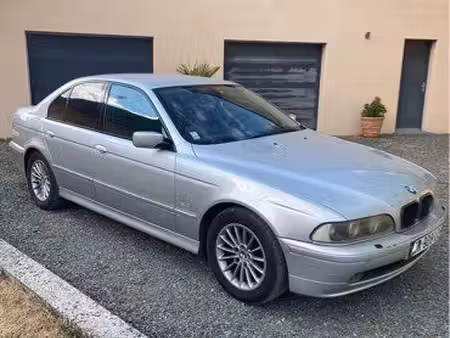 BMW Série 5 530d 3.0 193