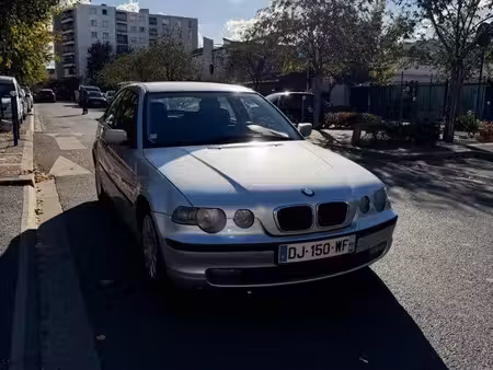 BMW Série 3 361i 1.8 115