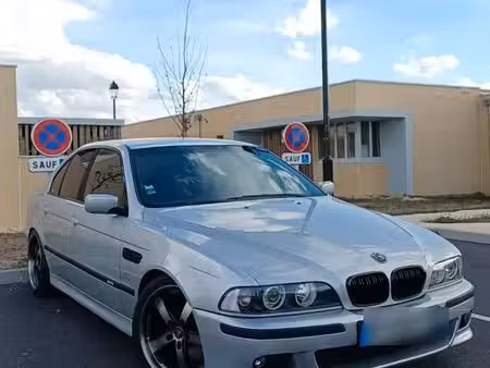 BMW Série 5 535i 3.5 245