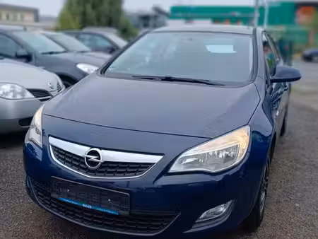 Opel Astra 1.4 Selection