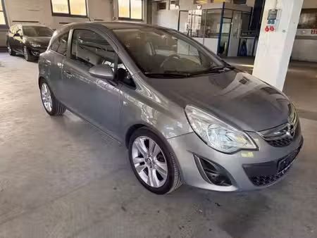 Opel Corsa 1.4 87