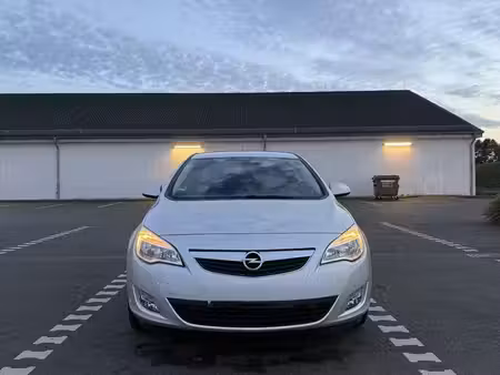 Opel Astra 2.0 136 Style