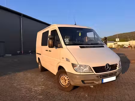 Mercedes-Benz Sprinter 211 109