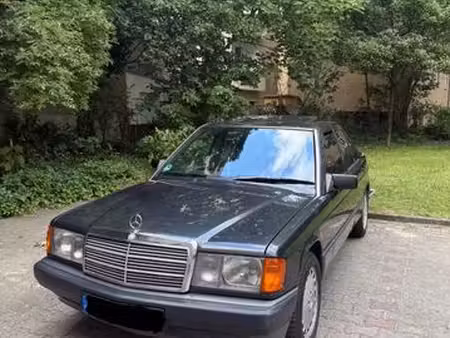 Mercedes-Benz 190 2.3