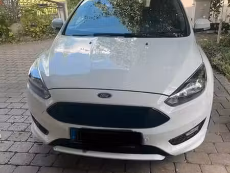 Ford Focus 1.0 125 ST Line