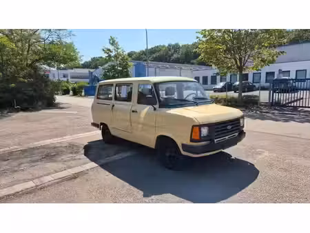 Ford Transit 2.5 L