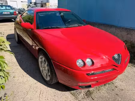 Alfa Romeo GTV V6 3.0