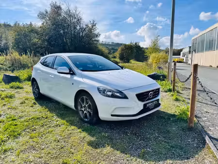 Volvo V40 T3 2.0 152 Ocean Race