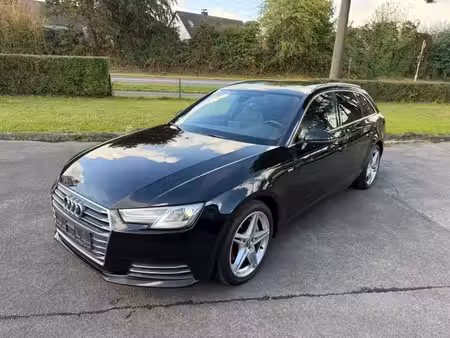Audi A4 2.0 TDI 190 S line