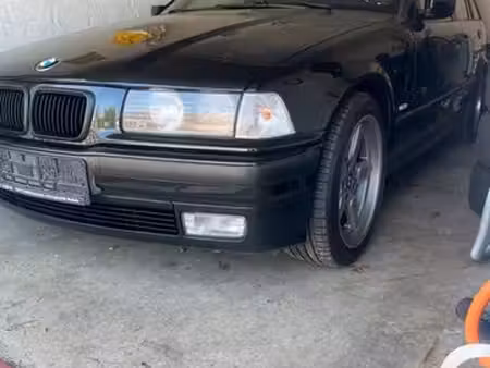 BMW Série 3 323i 2.5 170