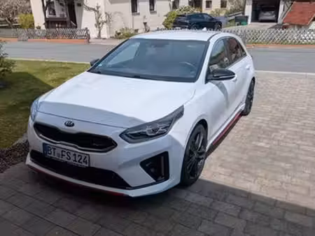 Kia Ceed GT 1.6 T GDi 204