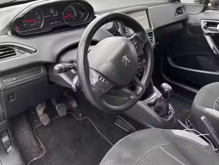 Peugeot 208 1.6 THP 208