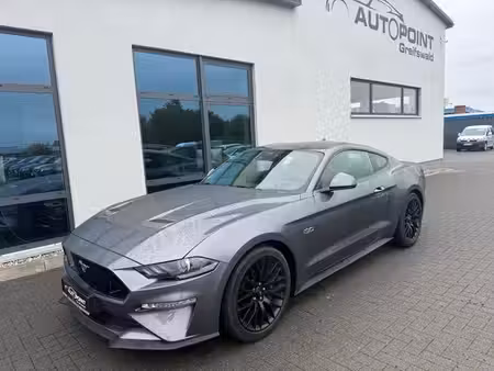 Ford Mustang Fastback V8 5.0
