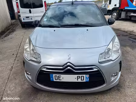 DS 3 Cabrio 1.2 82 So Chic