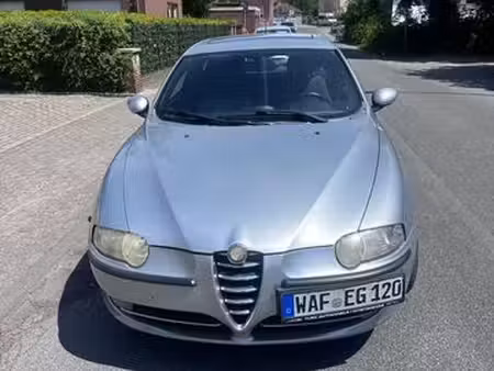 Alfa Romeo 147 2.0 150 Distinctive