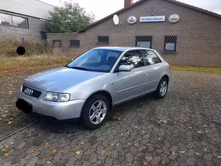 Audi A3 1.6 101