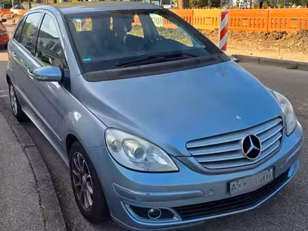Mercedes-Benz Classe B B 200 2.0 136