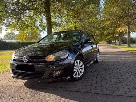 Volkswagen Golf 1.6 TDI 105